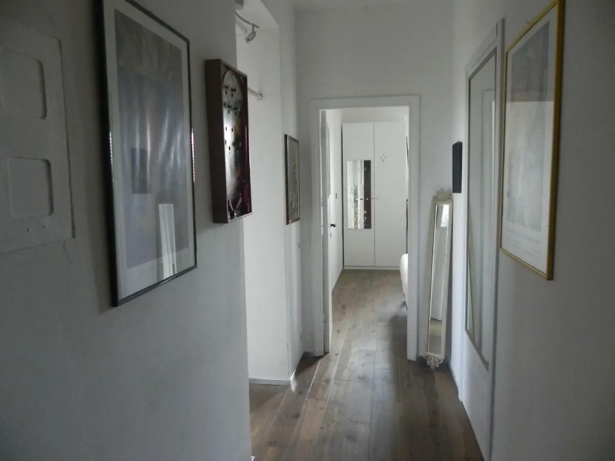 Beachbar Apartment In Rzym